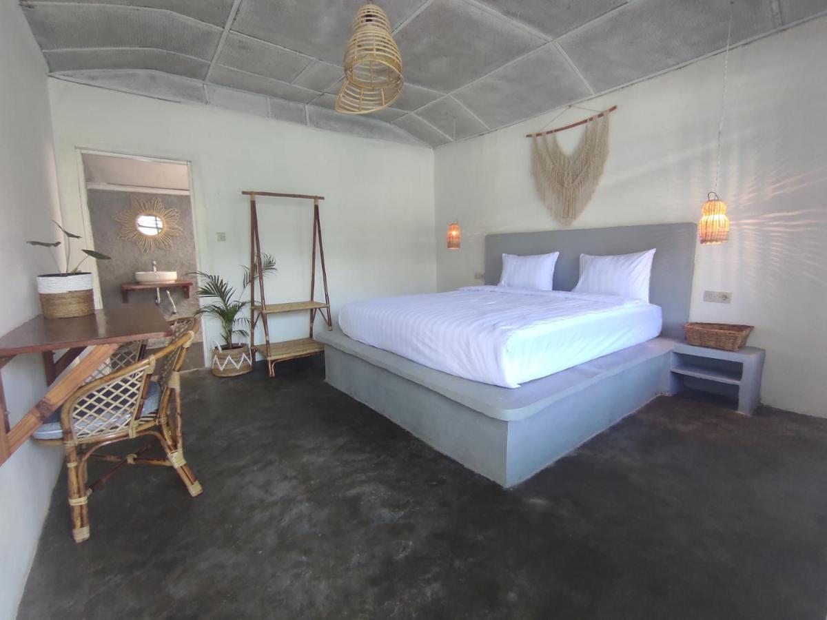 Hub Tata Guesthouse Tuk Tuk Buitenkant foto